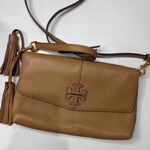 Brand New with Tags never been used. Crafted in signature Italian leather inside